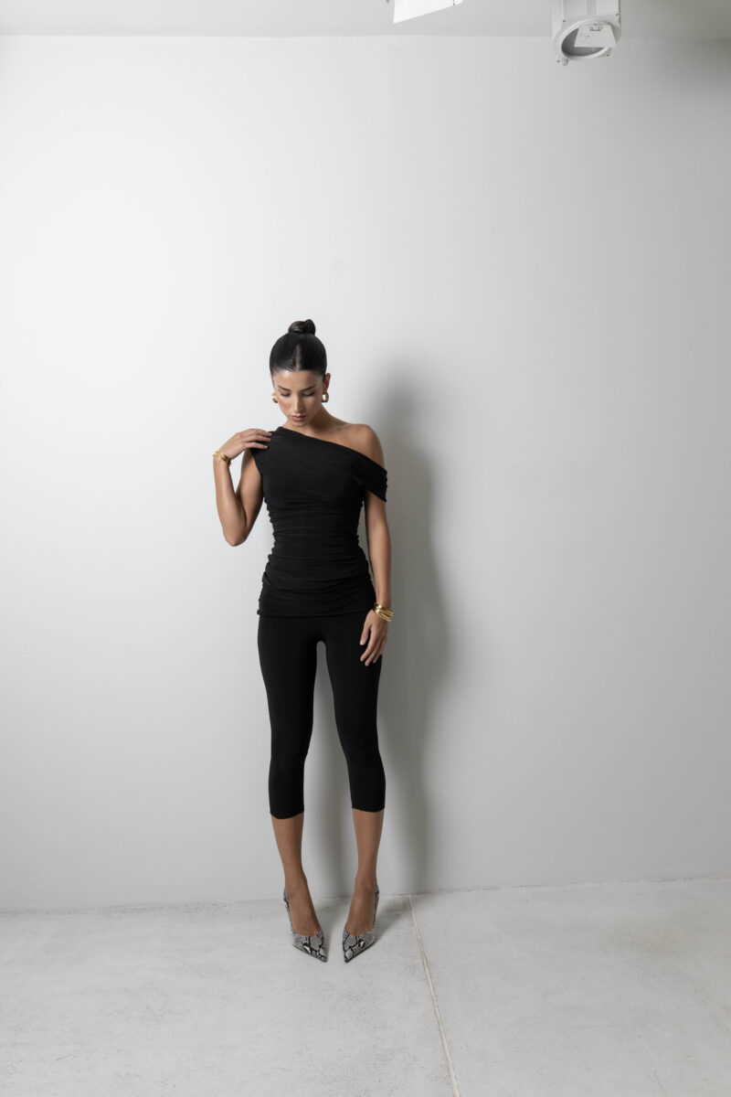 Noelia Capri Leggings