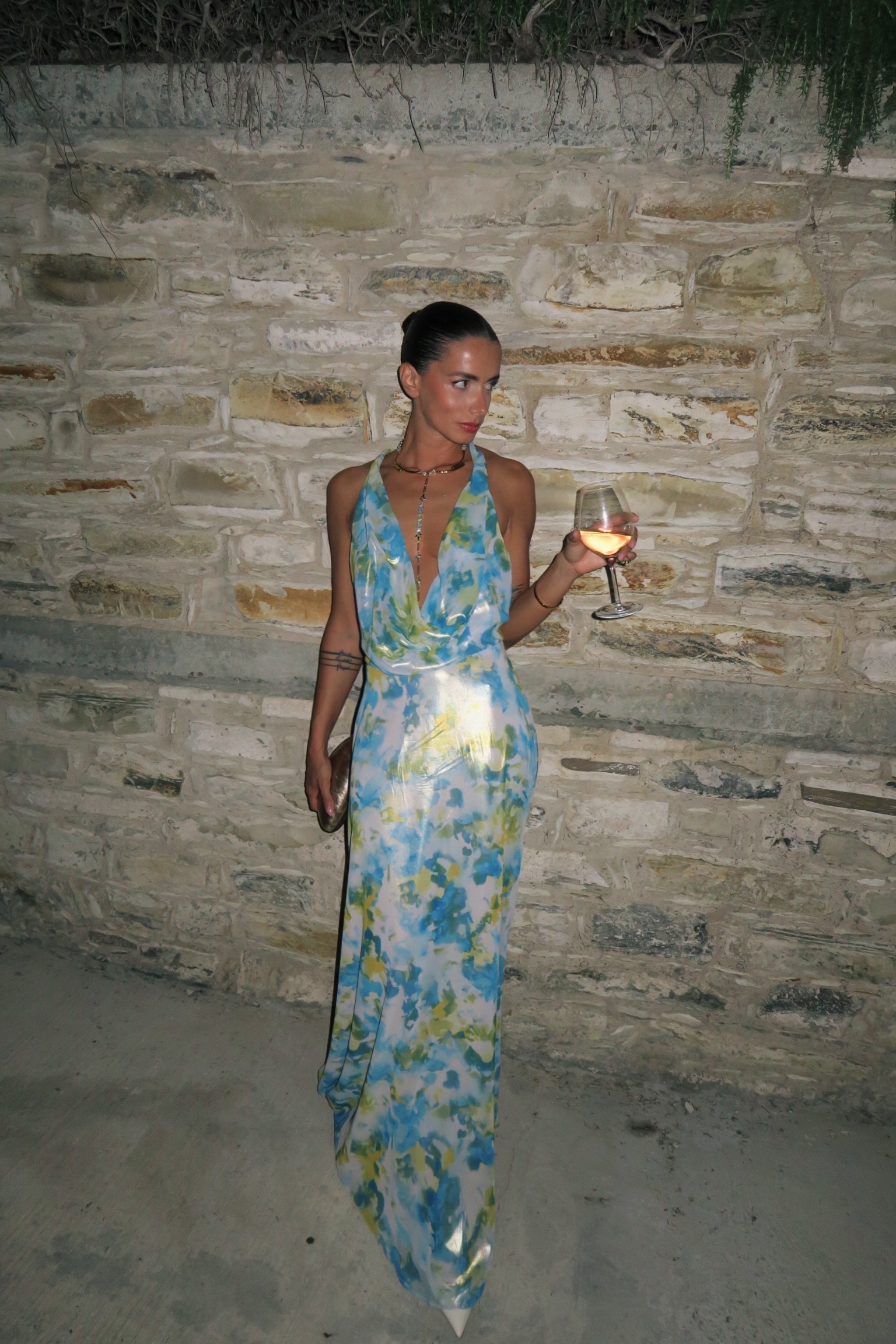 C8C70D66-268D-4FC8-B1C1-A54B0AEF71E9